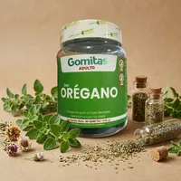 Gomitas de orégano con sus ingredientes naturales alrededor