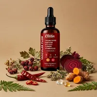 Gotas de pimienta de cayena con sus ingredientes naturales alrededor