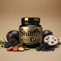 Resina de shilajit con maca con sus ingredientes naturales alrededor